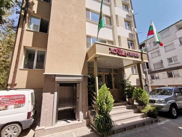 Хостелы Hostel Penev Стара-Загора-10
